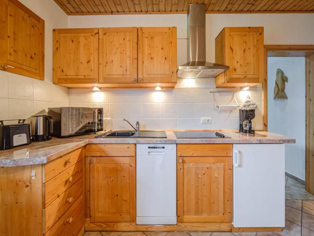 Apartment In Kuehlungsborn By The Forest Eksteriør billede